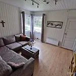 - 7 Bedrooms - Wi-fi *