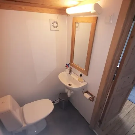 - 7 Bedrooms - Wi-fi *